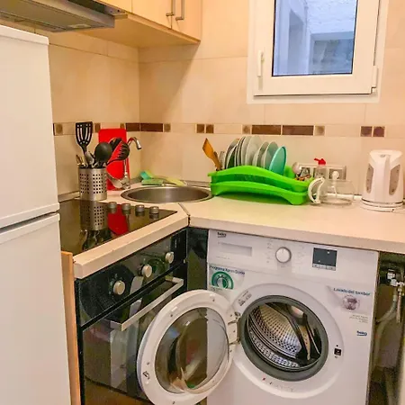 Juan Lloveria Apartment